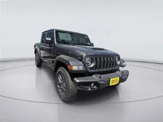 Jeep Gladiator 2025 4x4 Sport 4dr Cabina de Crew 5.0 ft. SB