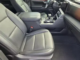 GMC Sierra 1500 2023 4x4 Denali 4dr Cabina Crew 5.8 ft. SB