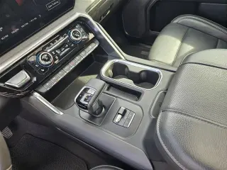 GMC Sierra 1500 2023 4x4 Denali 4dr Cabina Crew 5.8 ft. SB