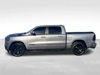 Ram 1500 2020 4x4 Big Horn 4dr Crew Cab 5.6 ft. SB Pickup