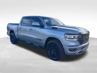 Ram 1500 2020 4x4 Big Horn 4dr Crew Cab 5.6 ft. SB Pickup
