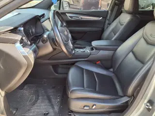 Cadillac XT5 2023 Lujo 4dr SUV