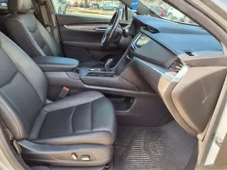 Cadillac XT5 2023 Lujo 4dr SUV