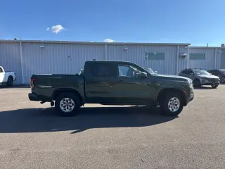2024 Nissan Frontier