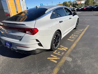 2022 Kia K5