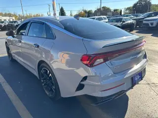 2022 Kia K5