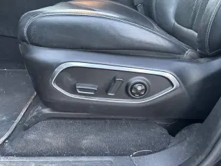 2022 Jeep Wagoneer