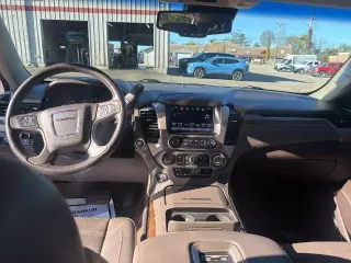 GMC Yukon XL 2016 4x4 Denali 4dr SUV