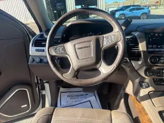 GMC Yukon XL 2016 4x4 Denali 4dr SUV