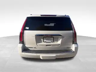 GMC Yukon XL 2016 4x4 Denali 4dr SUV