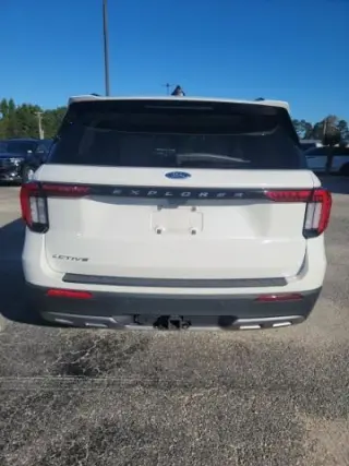 Ford Explorer 2026 Active 4dr SUV