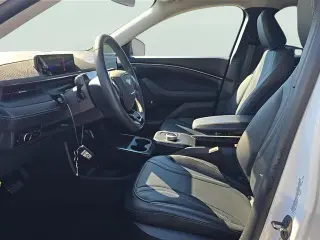 Ford Mustang Mach-E 2023 AWD Premium 4dr SUV