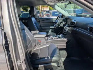 Ford Explorer 2023 AWD XLT 4dr SUV