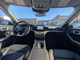 Ford Explorer 2023 AWD XLT 4dr SUV