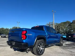 Chevrolet Colorado 2023 4x4 Z71 4dr Cab de dos plazas de 5 pies de ancho