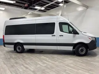 2025 Mercedes-Benz Sprinter 2500