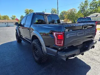 Ford F-150 2019 4x4 Raptor 4dr SuperCrew 5.5 ft. SB