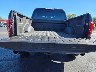 Ford F-150 2019 4x4 Raptor 4dr SuperCrew 5.5 ft. SB