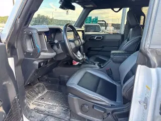 Ford Bronco 2024 4x4 Black Diamond 4dr SUV