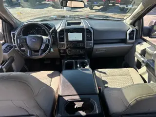 Ford F-150 2017 4x4 XLT 4dr SuperCrew 5.5 ft. SB