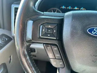 Ford F-150 2017 4x4 XLT 4dr SuperCrew 5.5 ft. SB