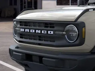 Ford Bronco 2025 4x4 Base 2dr SUV