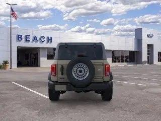 Ford Bronco 2025 4x4 Base 2dr SUV