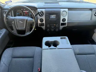 Ford F-150 2013 4x4 XLT 4dr SuperCrew Styleside 5.5 ft. SB