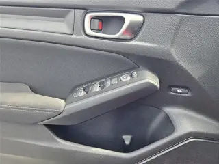 Honda Civic 2024 LX 4dr Sedán