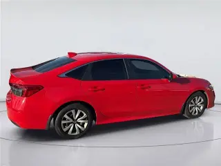 Honda Civic 2024 LX 4dr Sedán