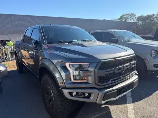 Ford F-150 2018 4x4 Raptor 4dr SuperCrew 5.5 ft. SB