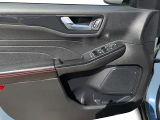 Ford Escape 2025 ST-Line 4pujt SUV
