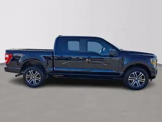 Ford F-150 2023 4x4 XL 4dr SuperCrew 5.5 ft. SB
