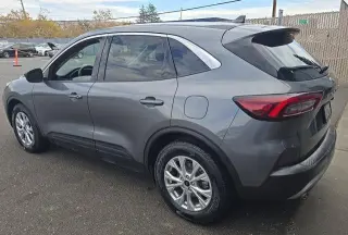 Ford Escape 2024 Active 4dr SUV