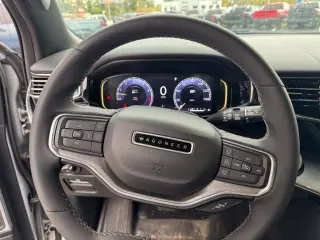 2022 Jeep Wagoneer