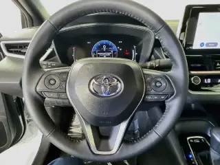 Toyota Corolla 2027 SE 4dr Sedán