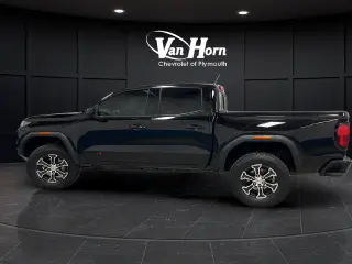 2023 GMC Canyon