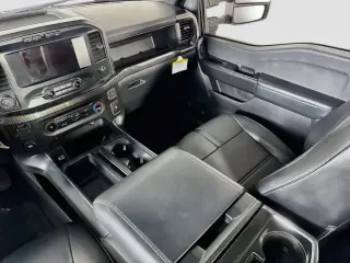 Ford F-150 2022 4x2 XL 4dr SuperCrew 5.5 ft. SB