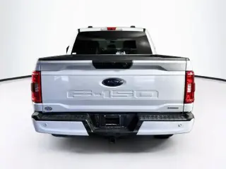 Ford F-150 2022 4x2 XL 4dr SuperCrew 5.5 ft. SB