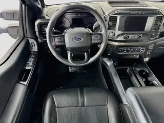 Ford F-150 2022 4x2 XL 4dr SuperCrew 5.5 ft. SB