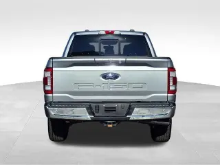 Ford F-150 2022 4x4 Lariat 4dr SuperCrew 5.5 ft. SB