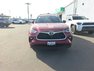 Toyota Highlander 2024 AWD XLE 4dr SUV