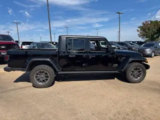 Jeep Gladiator 2023 4x4 Overland 4dr Crew Cab 5.0 ft. SB