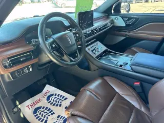 Lincoln Aviator 2023 AWD Reserve 4dr SUV
