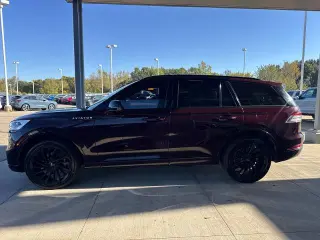 Lincoln Aviator 2023 AWD Reserve 4dr SUV