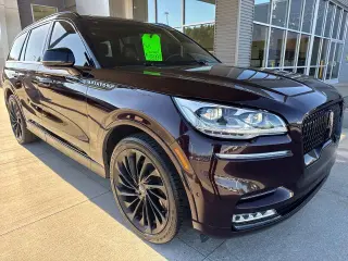 Lincoln Aviator 2023 AWD Reserve 4dr SUV