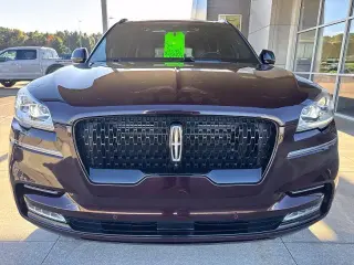 Lincoln Aviator 2023 AWD Reserve 4dr SUV