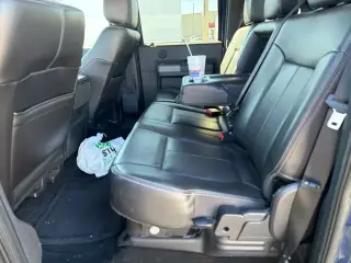 Ford F-250 Super Duty 2012 4x4 Lariat 4dr Crew Cab 6.8 ft. Pickup