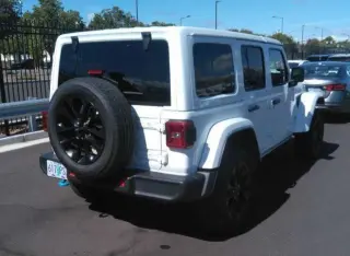 Jeep Wrangler 2024 4x4 Sahara 4xe 4dr SUV