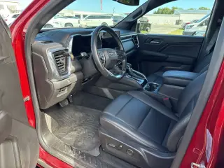 GMC Canyon 2023 4x4 Elevation 4dr Crew Cab 5 ft. SB